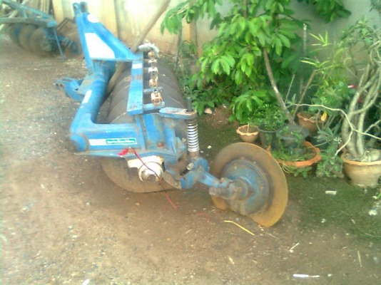 ขายรถไถ 6640 สองเพลา นิวฮอนแลนด์แท้ ราคาคุยกันได้ขายได้เราขายเลย