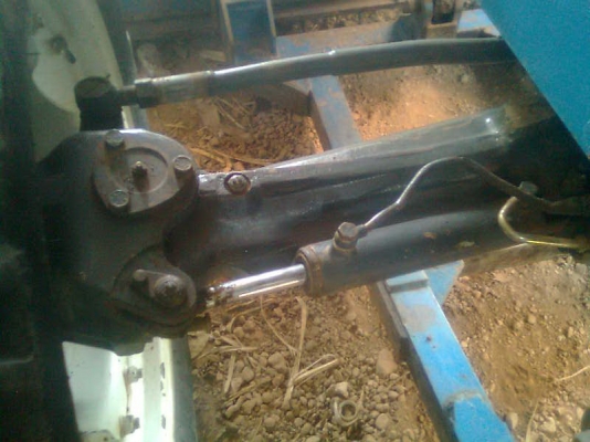 ขายรถไถ 6640 สองเพลา นิวฮอนแลนด์แท้ ราคาคุยกันได้ขายได้เราขายเลย