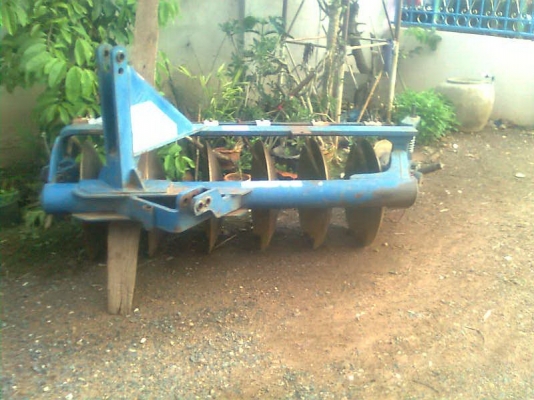 ขายรถไถ 6640 สองเพลา นิวฮอนแลนด์แท้ ราคาคุยกันได้ขายได้เราขายเลย