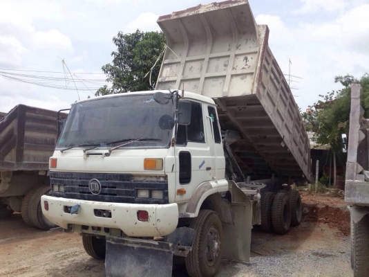 ขายรถบรรทุกสิบล้อดัมพ์ NISSAN CW430 เครื่อง 230 แรง 2 เพลา กระบะดัมพ์ ทะเบียนพร้อม