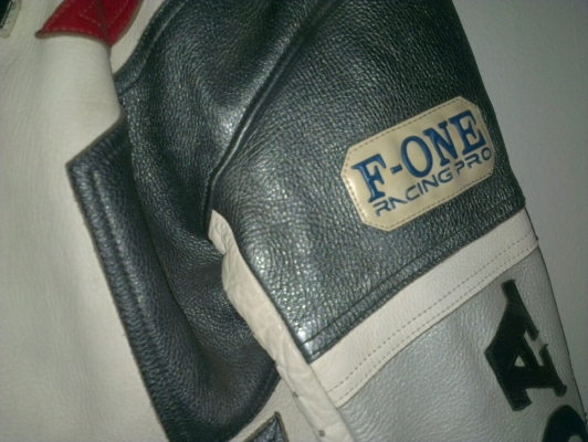 ขายเสื้อหนังช้างแท้ มีกาดร์อ่อน5จุด สภาพสวยทั้งนอก/ใน ถูกๆ3800บ