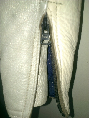 ขายเสื้อหนังช้างแท้ มีกาดร์อ่อน5จุด สภาพสวยทั้งนอก/ใน ถูกๆ3800บ