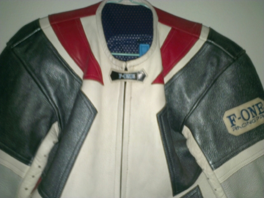 ขายเสื้อหนังช้างแท้ มีกาดร์อ่อน5จุด สภาพสวยทั้งนอก/ใน ถูกๆ3800บ