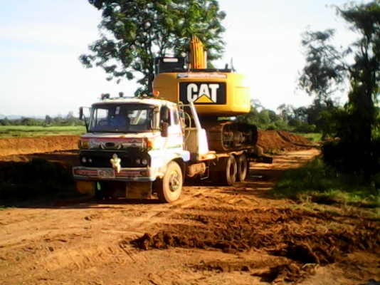 ขายรถแบคโฮ