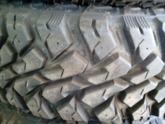 MAXXIS mud 764  ขนาด 235/75/15