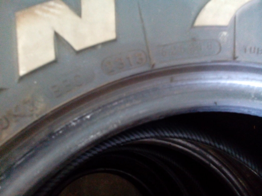 MAXXIS mud 764  ขนาด 235/75/15
