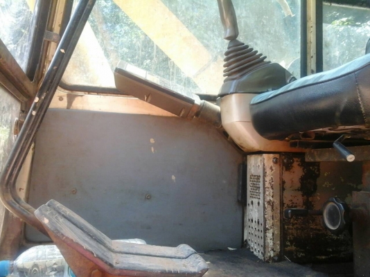 PC200-5 คอนโทนสั้น..รถสวยมาก ไฟ้ครบ เอวแน่น ช่วงล่างเต็ม แอร์เย็น.เจ้าของดูแลดีมาก..(สวยหายาก)