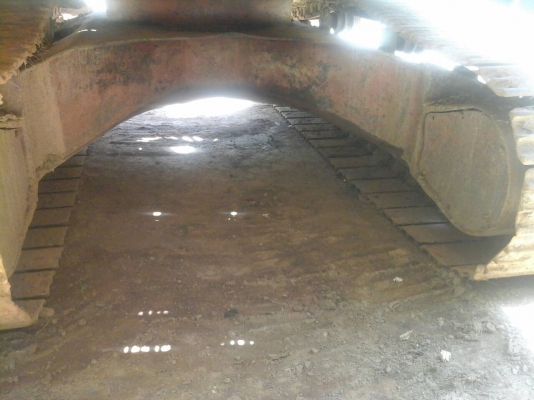 PC200-5 คอนโทนสั้น..รถสวยมาก ไฟ้ครบ เอวแน่น ช่วงล่างเต็ม แอร์เย็น.เจ้าของดูแลดีมาก..(สวยหายาก)