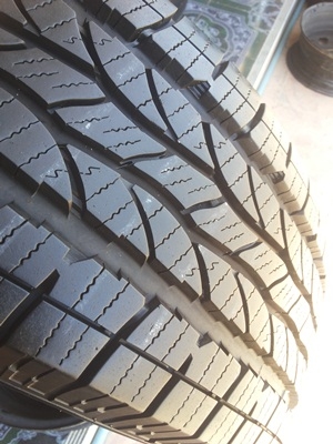 ขายยาง245/70/16 ปี 0313 MAXXIS BRAVO HT 4 เส้น กดที่รูป ขายยาง245/70/16 ปี 0313 MAXXIS BRAVO HT 4 เส้น กดที่รูป