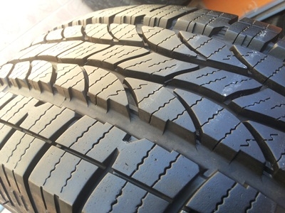 ขายยาง245/70/16 ปี 0313 MAXXIS BRAVO HT 4 เส้น กดที่รูป ขายยาง245/70/16 ปี 0313 MAXXIS BRAVO HT 4 เส้น กดที่รูป
