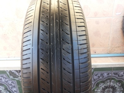 ขายยาง215/65/16 ปี 1513 DUNLOP SP LT37 1ชุด