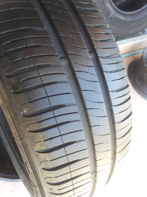 ขายยาง185/60/15 ปี 12 MICHERLIN ENERGY XM2 4 เส้น ขายยาง185/60/15 ปี 12 MICHERLIN ENERGY XM2 4 เส้น