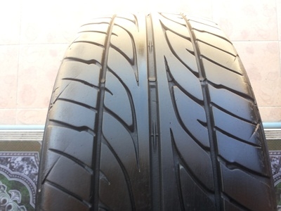 ขายยาง215/45/17 ปี 1012 DUNLOP LM703 1 ชุด