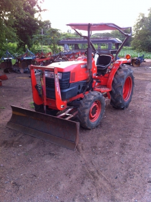 ขาย คูโบต้า L3408 พร้อมดันหน้า ตราช้าง เอกสารเล่มทะเบียน