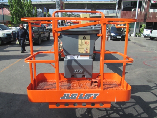 ขายรถกระเช้า JLG มือสอง รุ่น E450AJ (สูง 13.72 M.) รถกระเช้ามือสองปรับสภาพมีรับประกัน ราคา 1,250,000 บาท