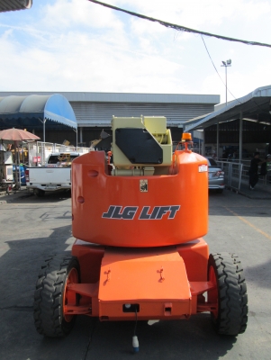 ขายรถกระเช้า JLG มือสอง รุ่น E450AJ (สูง 13.72 M.) รถกระเช้ามือสองปรับสภาพมีรับประกัน ราคา 1,250,000 บาท
