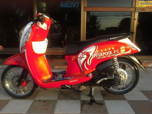 All New Honda Scoopy &ndash; i รุ่นใหม่ล่าสุด ลาย Liverpool F.C ปี 2556