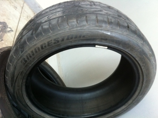 ขายยาง 18" คู่นึงครับ 245/45