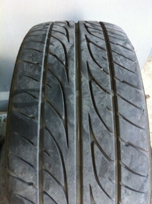 ขายยาง 18" คู่นึงครับ 245/45