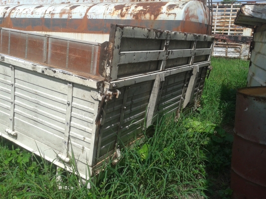 ขายกระบะเปิดข้างคาโก้ ยาว 6 เมตร กว้าง 2.31 เมตร สูง56 เซน ขายกระบะเปิดข้างคาโก้ ยาว 6 เมตร กว้าง 2.31 เมตร สูง56 เซน