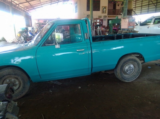 ดัชสัน 620 เกียร์คอ ไฟเลี้ยวนอน เครื่องเดิม คอนโซนเดิม ยางเปลี่ยนใหม่ ดัชสัน 620 เกียร์คอ ไฟเลี้ยวนอน เครื่องเดิม คอนโซนเดิม ยางเปลี่ยนใหม่