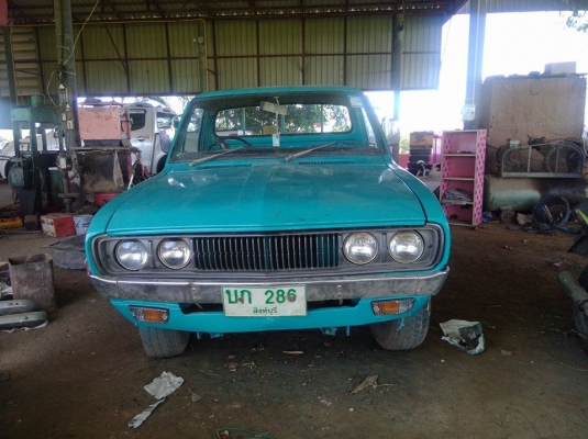 ดัชสัน 620  เกียร์คอ  ไฟเลี้ยวนอน เครื่องเดิม คอนโซนเดิม ยางเปลี่ยนใหม่