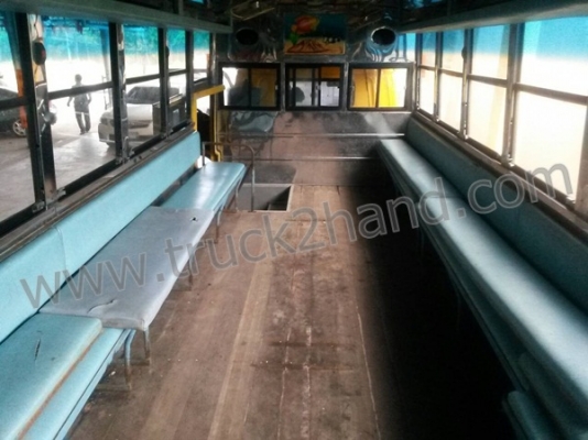 ISUZU 6 ล้อ รุ่น NRR 33 K รถโดยสาร