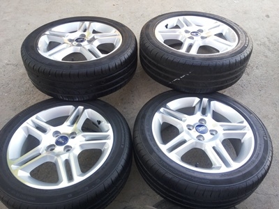 ขายล้อแม็กFORD Fiesta (TOP) ขอบ16 พร้อมยาง 1 ชุด