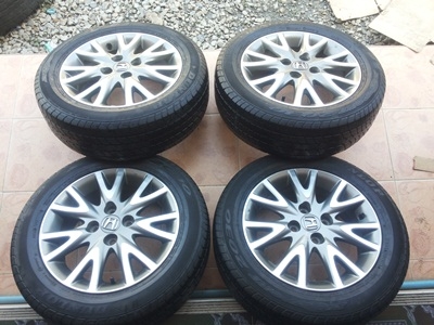 ขายล้อแม็กHONDA City Society พร้อมยางปี13 4 ล้อ ขายล้อแม็กHONDA City Society พร้อมยางปี13 4 ล้อ