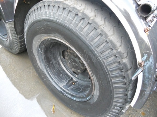 10ล้อหัวลากยี่ห้อMITSUBISHI รุ่นFN527 220แรงม้า 2เพลา