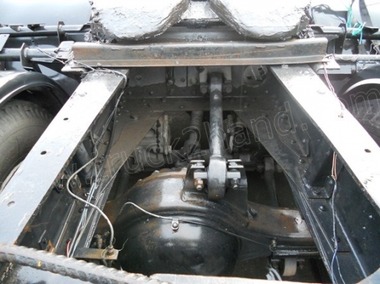 10ล้อหัวลากยี่ห้อMITSUBISHI รุ่นFN527 220แรงม้า 2เพลา