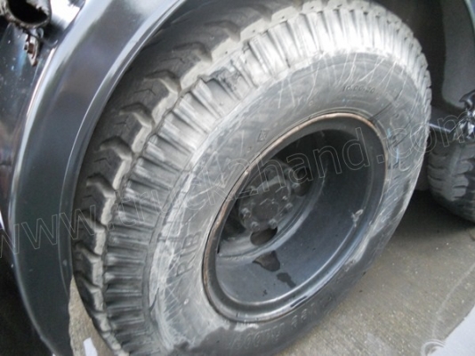 10ล้อหัวลากยี่ห้อMITSUBISHI รุ่นFN527 220แรงม้า 2เพลา