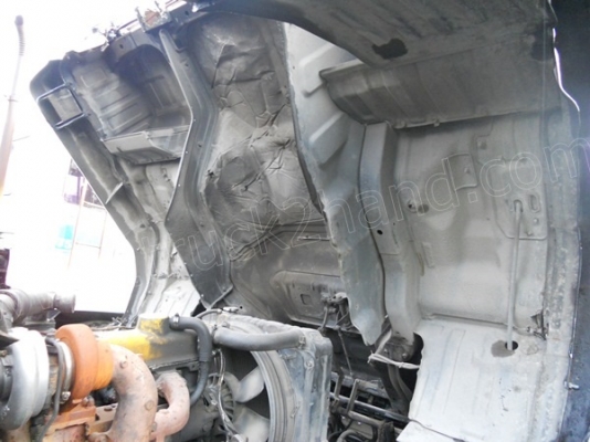 10ล้อหัวลากยี่ห้อMITSUBISHI รุ่นFN527 220แรงม้า 2เพลา