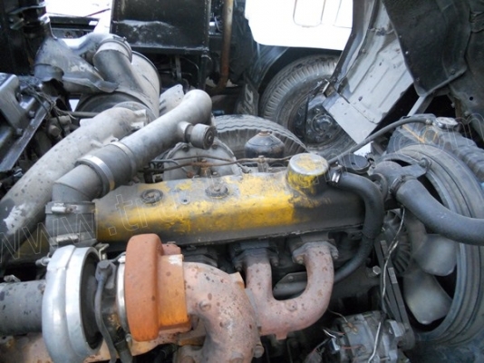 10ล้อหัวลากยี่ห้อMITSUBISHI รุ่นFN527 220แรงม้า 2เพลา