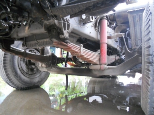 10ล้อหัวลากยี่ห้อMITSUBISHI รุ่นFN527 220แรงม้า 2เพลา