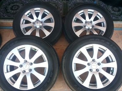 ขายล้อแม้ก Chevrolet Captiva 17 พร้อมยางปี12  4 ล้อ