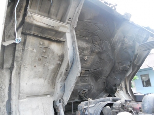 รถ10ล้อหัวลากMITSUBISHI รุ่นFN527 เทอร์โบ 220แรง 2เพลา