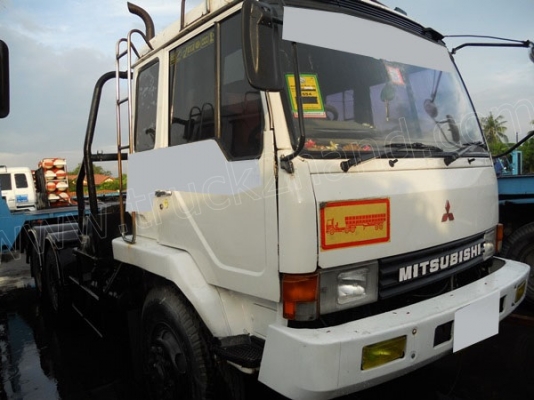 รถ10ล้อหัวลากMITSUBISHI รุ่นFN527 เทอร์โบ 220แรง 2เพลา