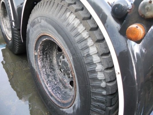 รถ10ล้อหัวลากMITSUBISHI รุ่นFN527 เทอร์โบ 220แรง 2เพลา