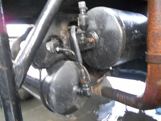 รถ10ล้อหัวลากMITSUBISHI รุ่นFN527 เทอร์โบ 220แรง 2เพลา