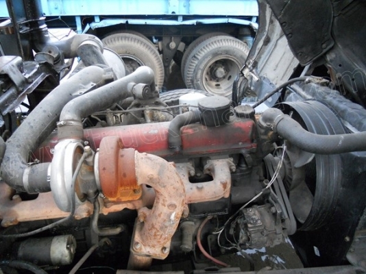 รถ10ล้อหัวลากMITSUBISHI รุ่นFN527 เทอร์โบ 220แรง 2เพลา