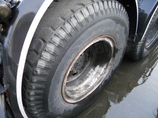 รถ10ล้อหัวลากMITSUBISHI รุ่นFN527 เทอร์โบ 220แรง 2เพลา