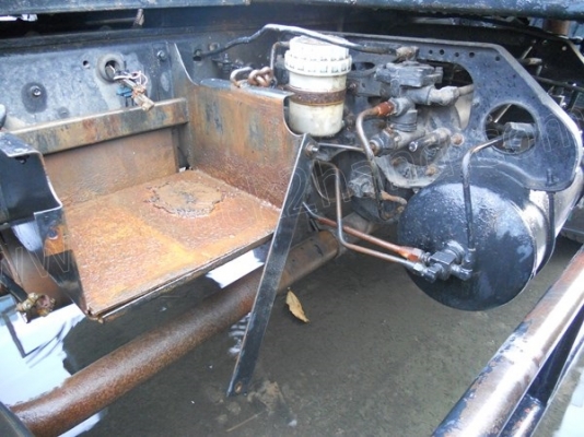 รถ10ล้อหัวลากMITSUBISHI รุ่นFN527 เทอร์โบ 220แรง 2เพลา