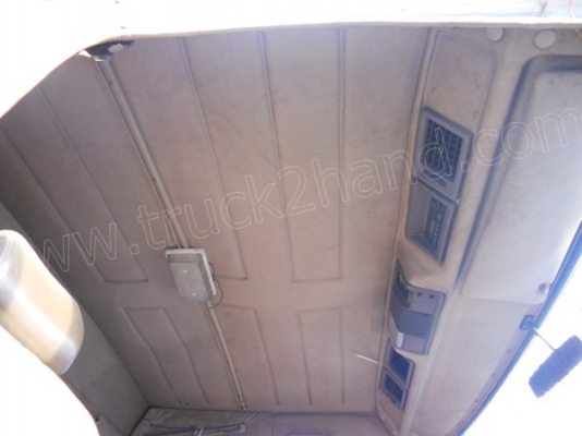 รถ10ล้อหัวลากMITSUBISHI รุ่นFN527 เทอร์โบ 220แรง 2เพลา