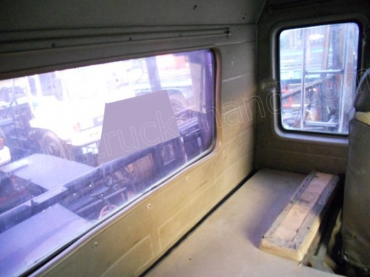 10ล้อ หัวลากMITSUBISHI รุ่นFN527M โทโบ 220แรง ปี46 2เพลา