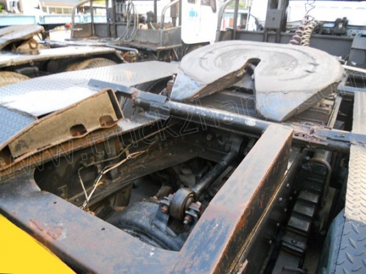 10ล้อ หัวลากMITSUBISHI รุ่นFN527M โทโบ 220แรง ปี46 2เพลา