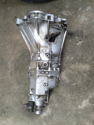 ขายเกียร์ 5 สปีด วางเครื่องJ13,J15