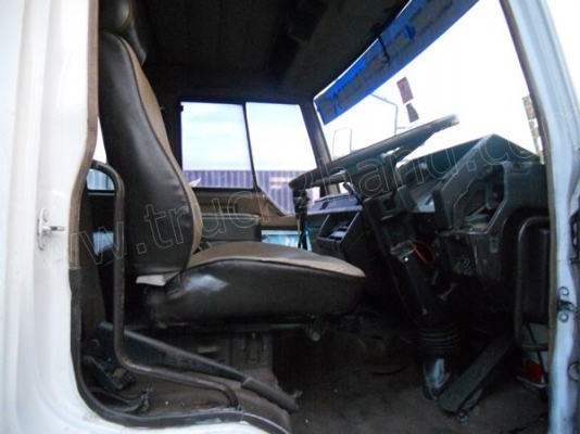 รถหัวลาก MITSUBISHI  รุ่นFN527เทอร์โบ 2 เพลา