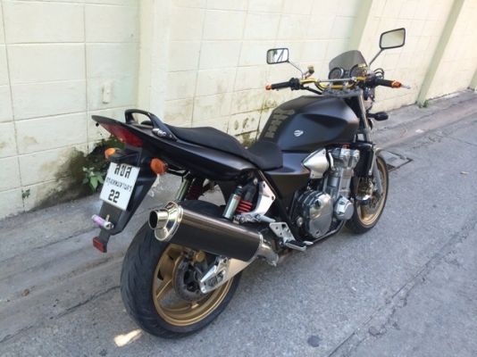 ขายครับ honda cb1300ปี03ทะเบียนแท้230,000-(087-098-9599)ฮัดครับ