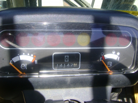 ขายด่วนรถยก MITSUBISHI 2.5 ตัน ขายด่วนรถยก MITSUBISHI 2.5 ตัน